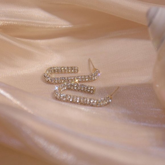 NEW 14K Gold Plated Round Pace Diamond Square Hoop Earrings - Picture 3 of 9